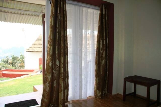 El Divino Holiday Homes, Coonoor 5